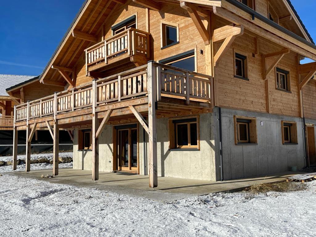 Appartement Lumineux Neuf Dans Bas De Chalet Le Douglas La Joue du Loup Zewnętrze zdjęcie